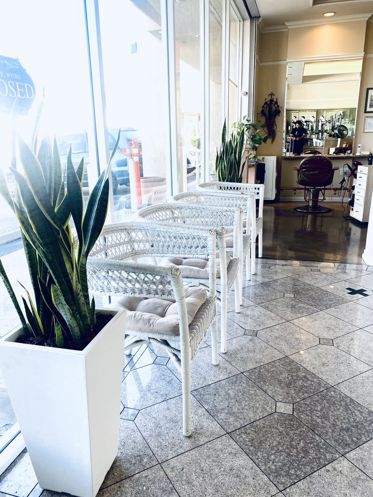 Classy Hair Salon 