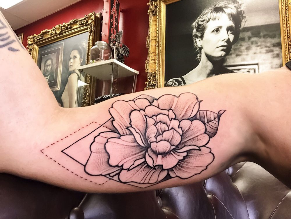 Iron Glory Tattoo