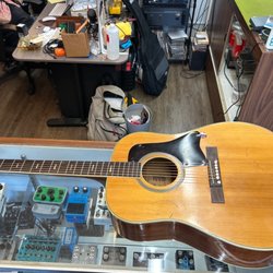 Imperial Vintage Guitars photo