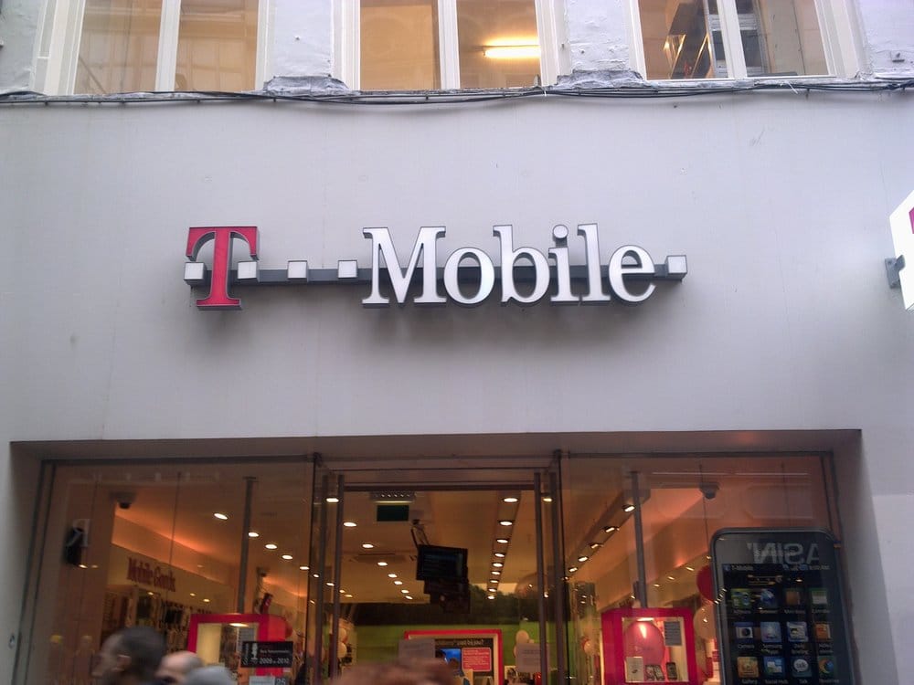 TMobile Mobile Phones Kalverstraat 25, Centrum, Amsterdam, Noord