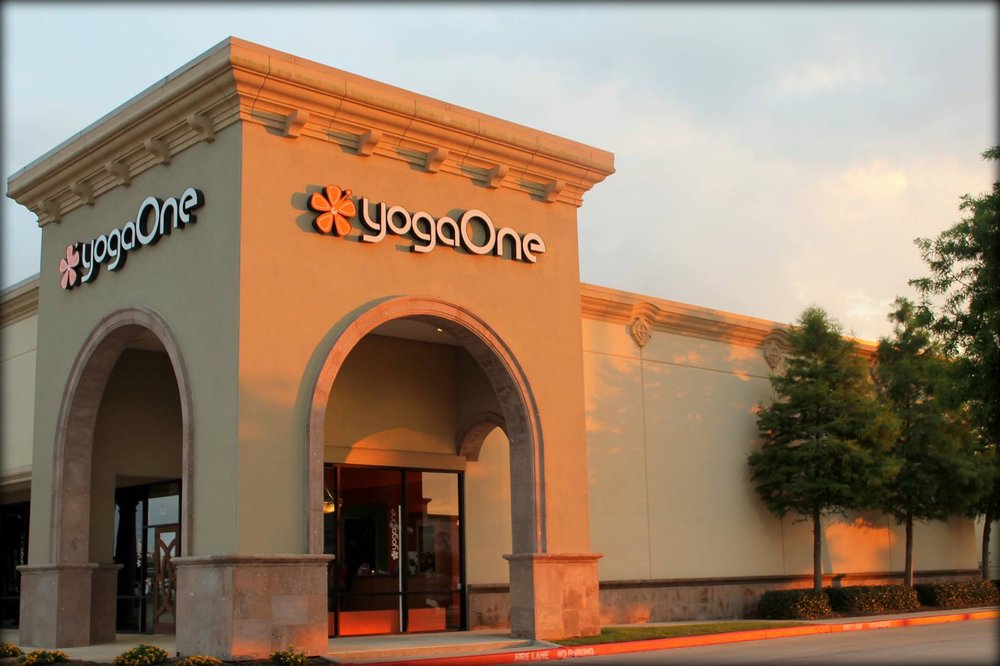 YogaWorks Pearland - 26 Photos & 33 Reviews - Yoga - 2810 ...