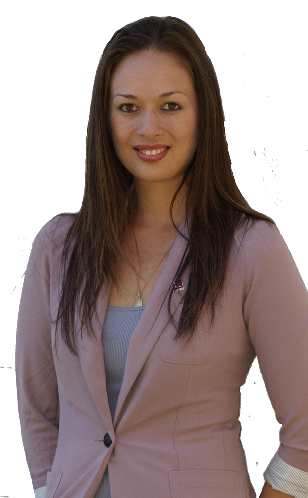 Nikki Cvitanovic RE/MAX Westcoast Real Estate Agents 6086 Russ