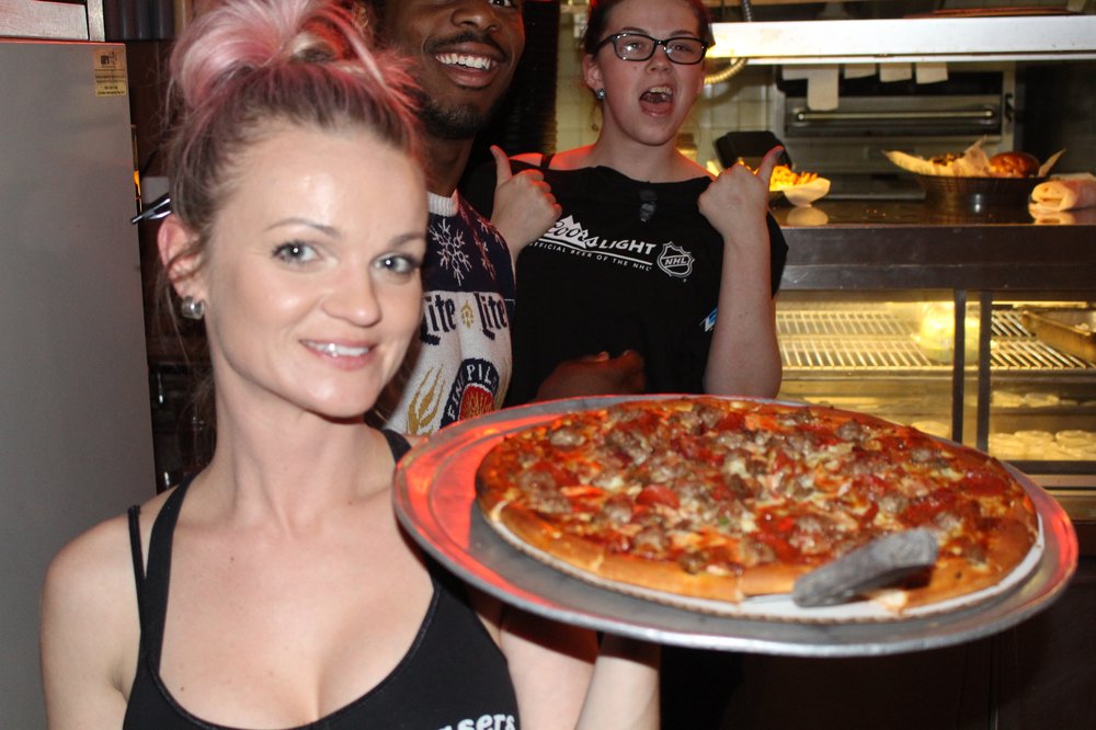 Chasers Sports Bar and Grill Order Food Online 62 Photos & 105